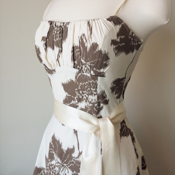 Floral leaves Sundress - Picture 4 of 8